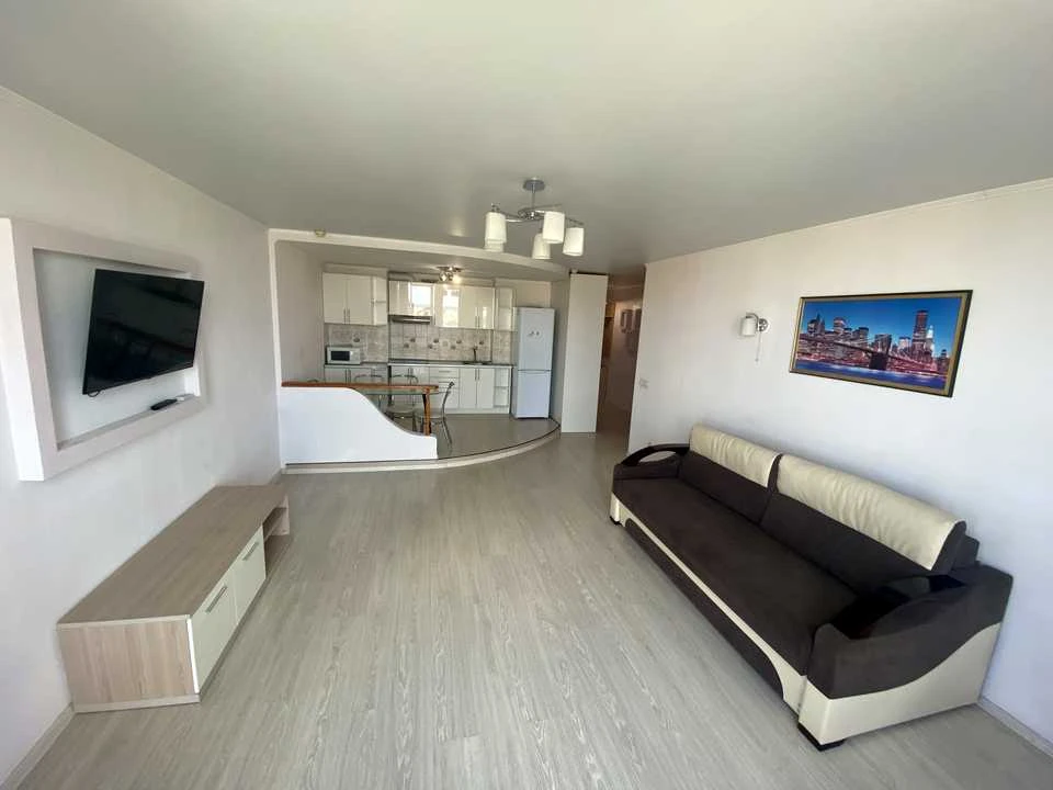 Apartment. Prospect of Sobornosti, Kyiv