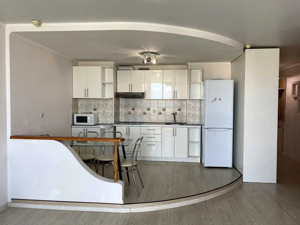Apartment. Prospect of Sobornosti, Kyiv