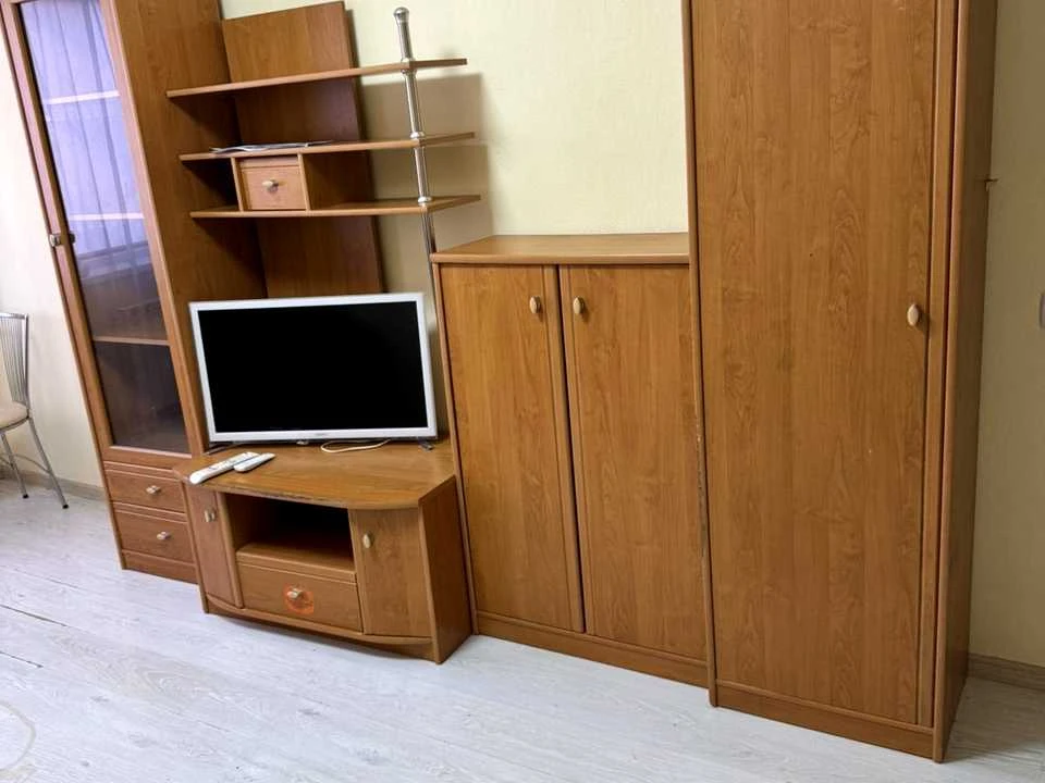 Квартира. Київ, Голосіївська вулиця.