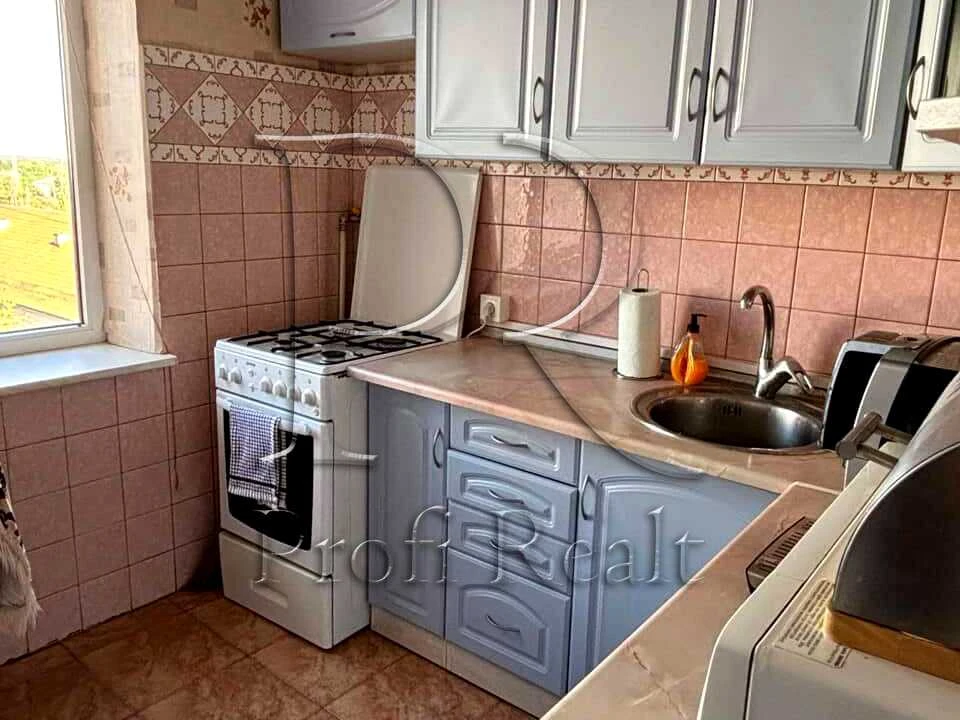 Квартира. Київ, Мілютенка вул.