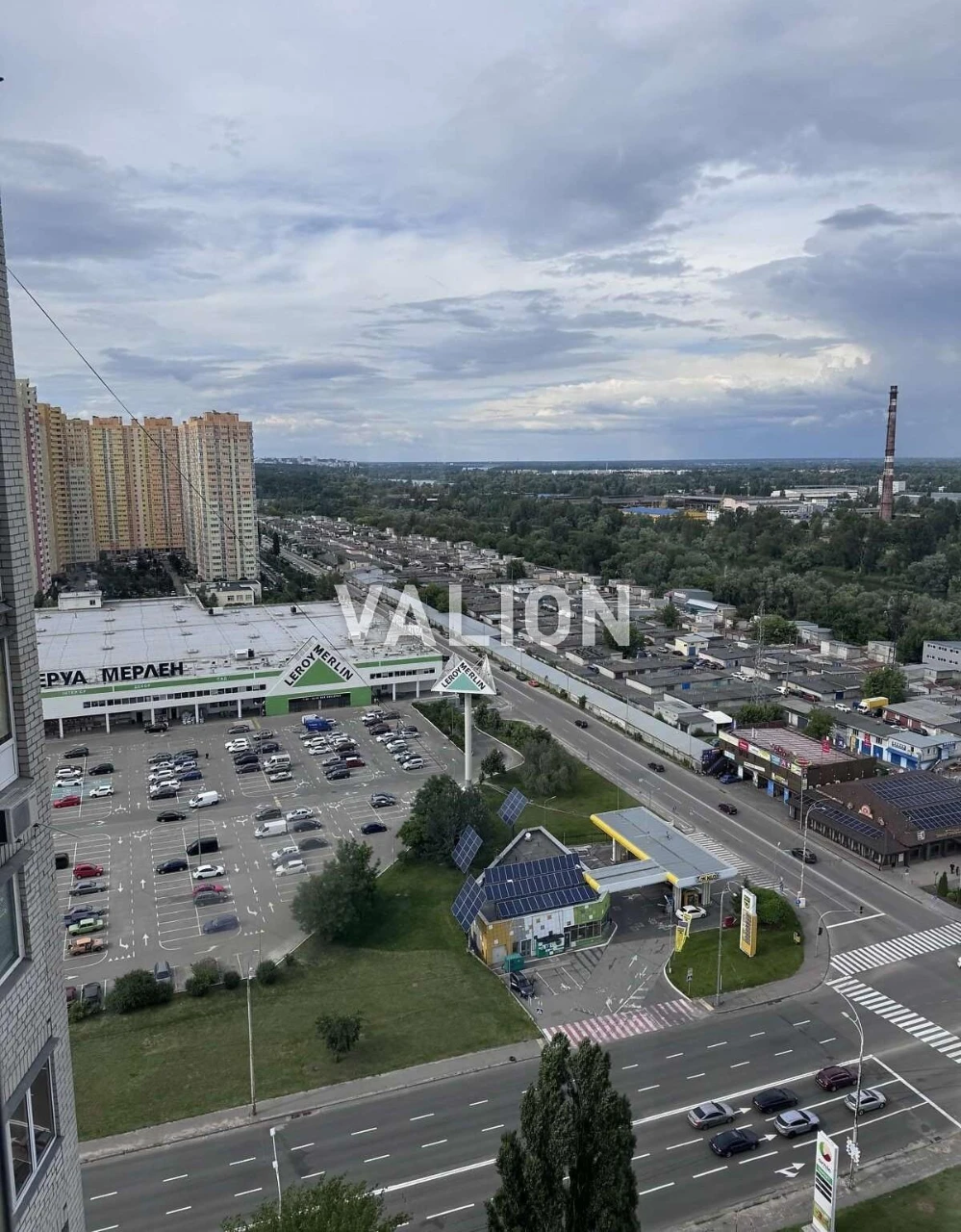Продаж 3-к квартири вул. Полярна 8е