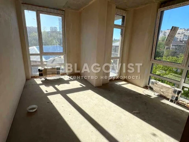 Apartment. Глибочицька St.