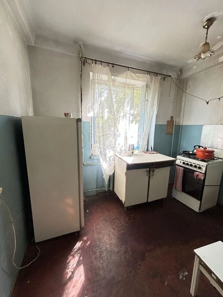 Продам 1-х кімн, вул. Запорозького козацтва, р-н 1-ї Поліклі