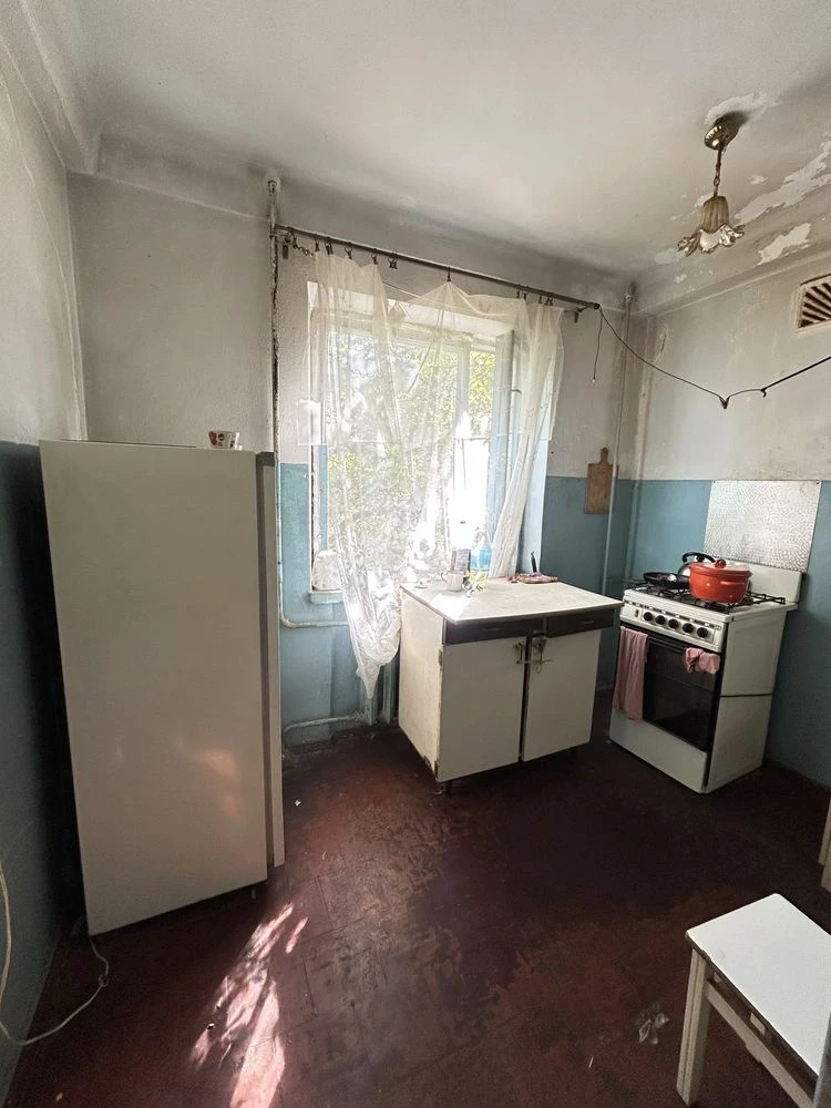 Продам 1-х кімн, вул. Запорозького козацтва, р-н 1-ї Поліклі