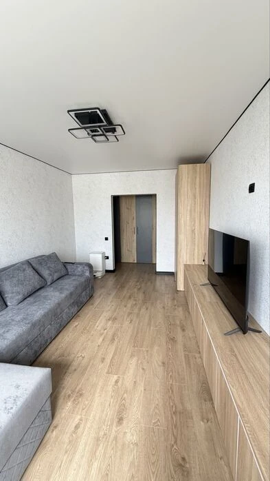 Продаж 3х кімнатної квартири на Жадова.