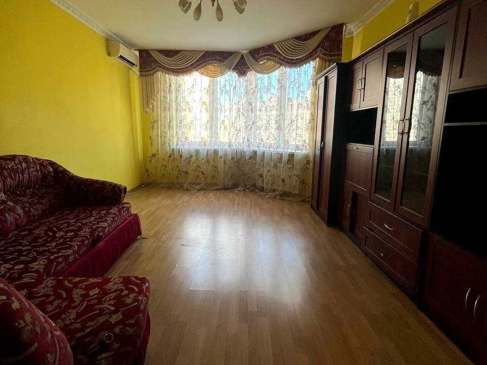 Квартира. Київ, Олени Пчілки вул.