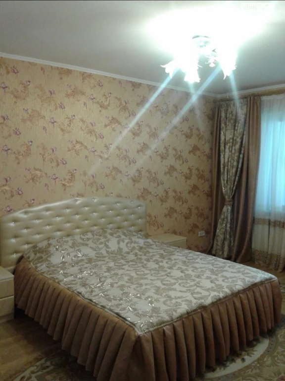 Продаж Квартира в Троєщині