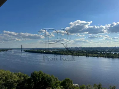 Квартира. Киев, Днепровская набережная ул.
