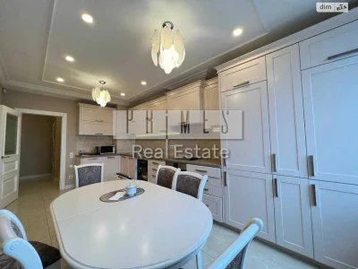 Sale of a 4-room apartment in Lower Gardens