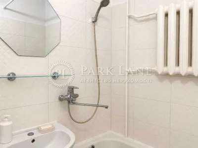 Center Sale 1-room apartment Volodymyrska 82a Botanical Garden Sa