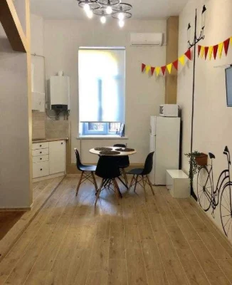 Sale in the center of Odesa: 5 separate apartments, 190 sq m