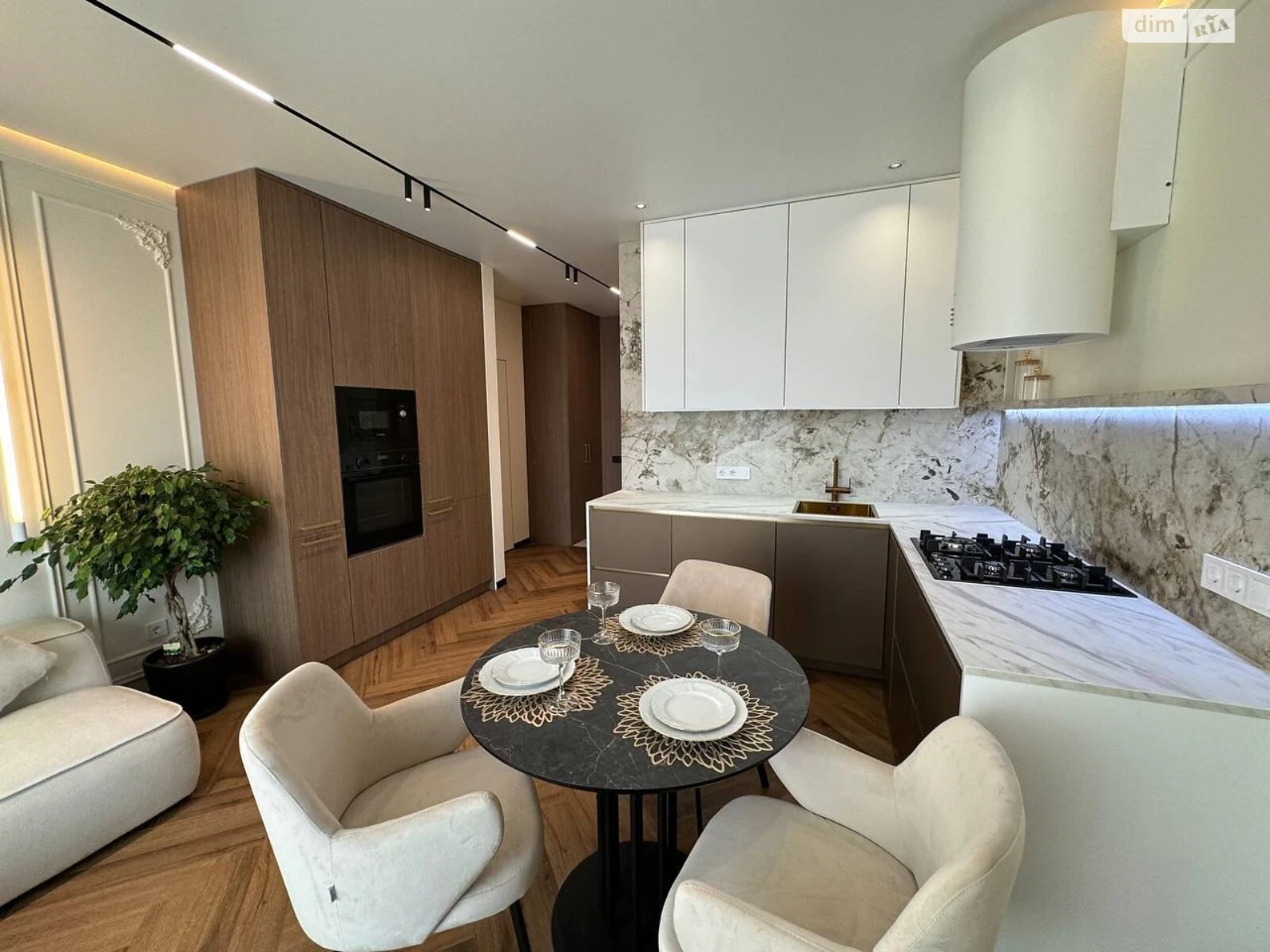 Sale of a Full 1.5-room Apartment