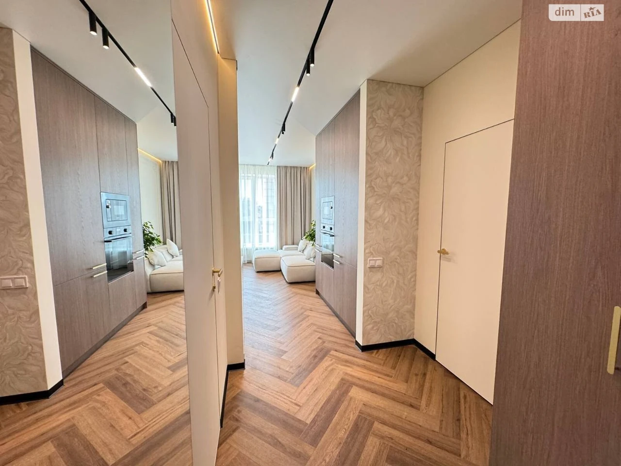 Sale of a Full 1.5-room Apartment