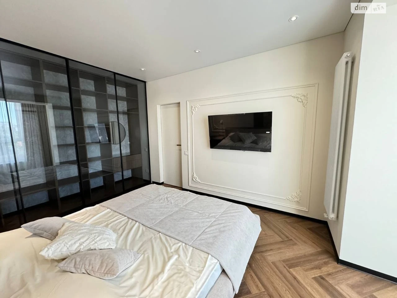 Sale of a Full 1.5-room Apartment