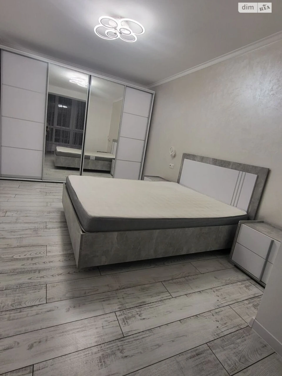 Sale of Apartment in Pasichna