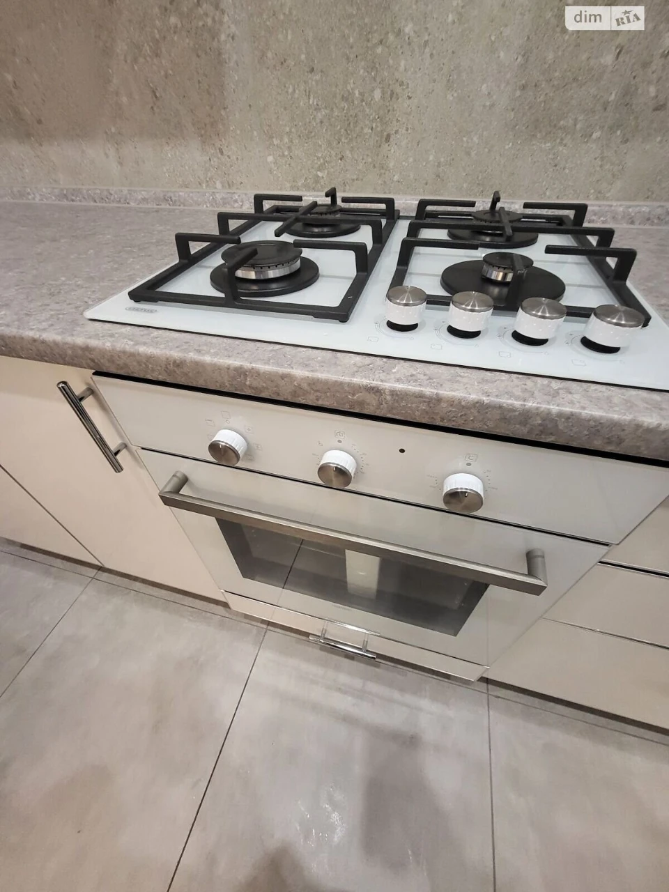 Sale of Apartment in Pasichna