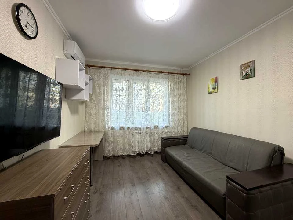 Квартира. Київ, Академіка Глушкова просп.