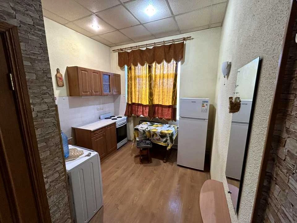 One-room apartment. Kyiv, Kharkivse shose
