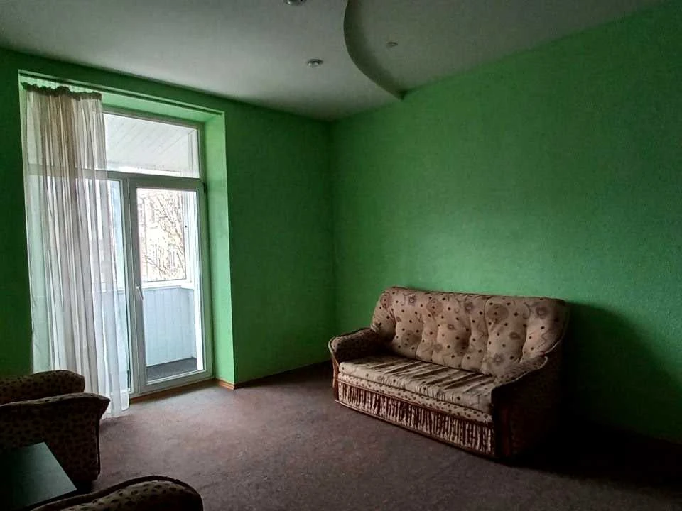 One-room apartment. Kyiv, Kharkivse shose
