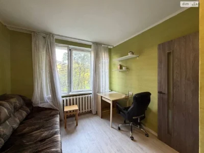 Long-Term Rental Apartment Dniprovsky