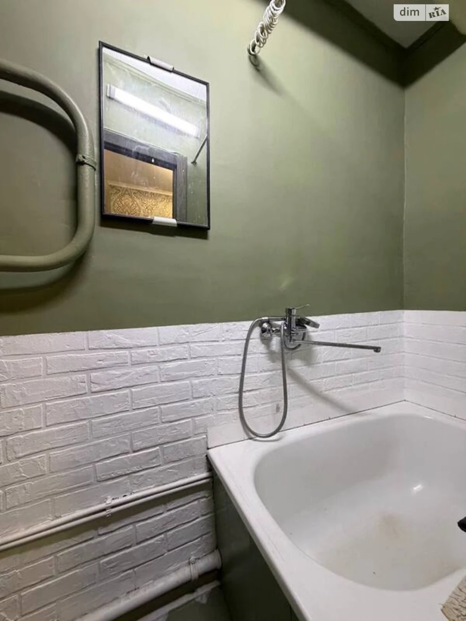 Long-Term Rental Apartment Dniprovsky