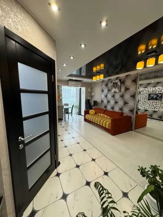 Продам 2х комнатную квартиру ул. Независимости (Титова), вер