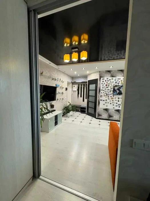 Продам 2х комнатную квартиру ул. Независимости (Титова), вер
