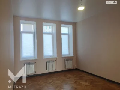 Sale of 4-room Apartment in Salthov district
