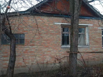 Non-agency, no commission. Sale of a house 30 sq. m. There is gas, electricity.