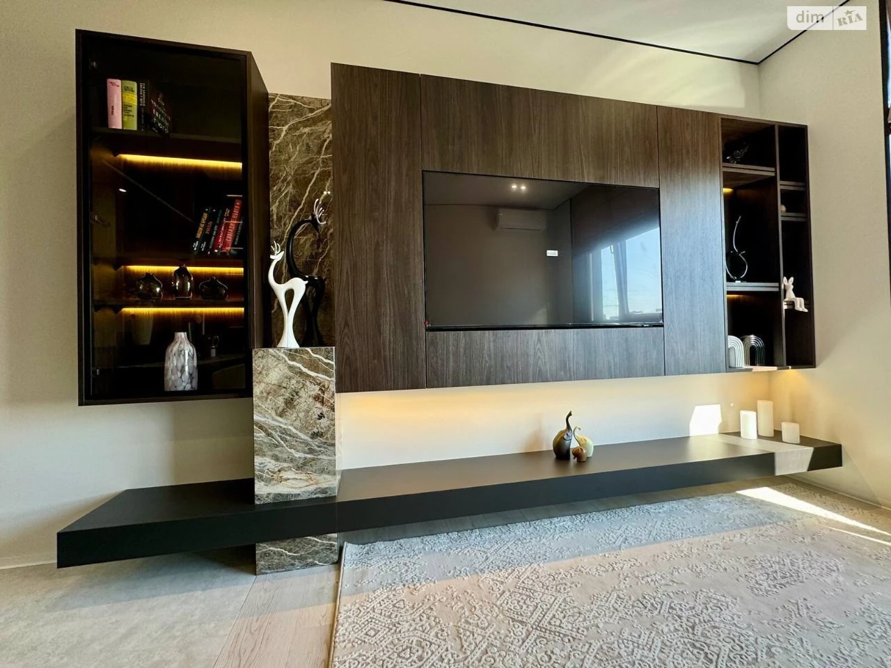 Sale of Apartment Podilsky