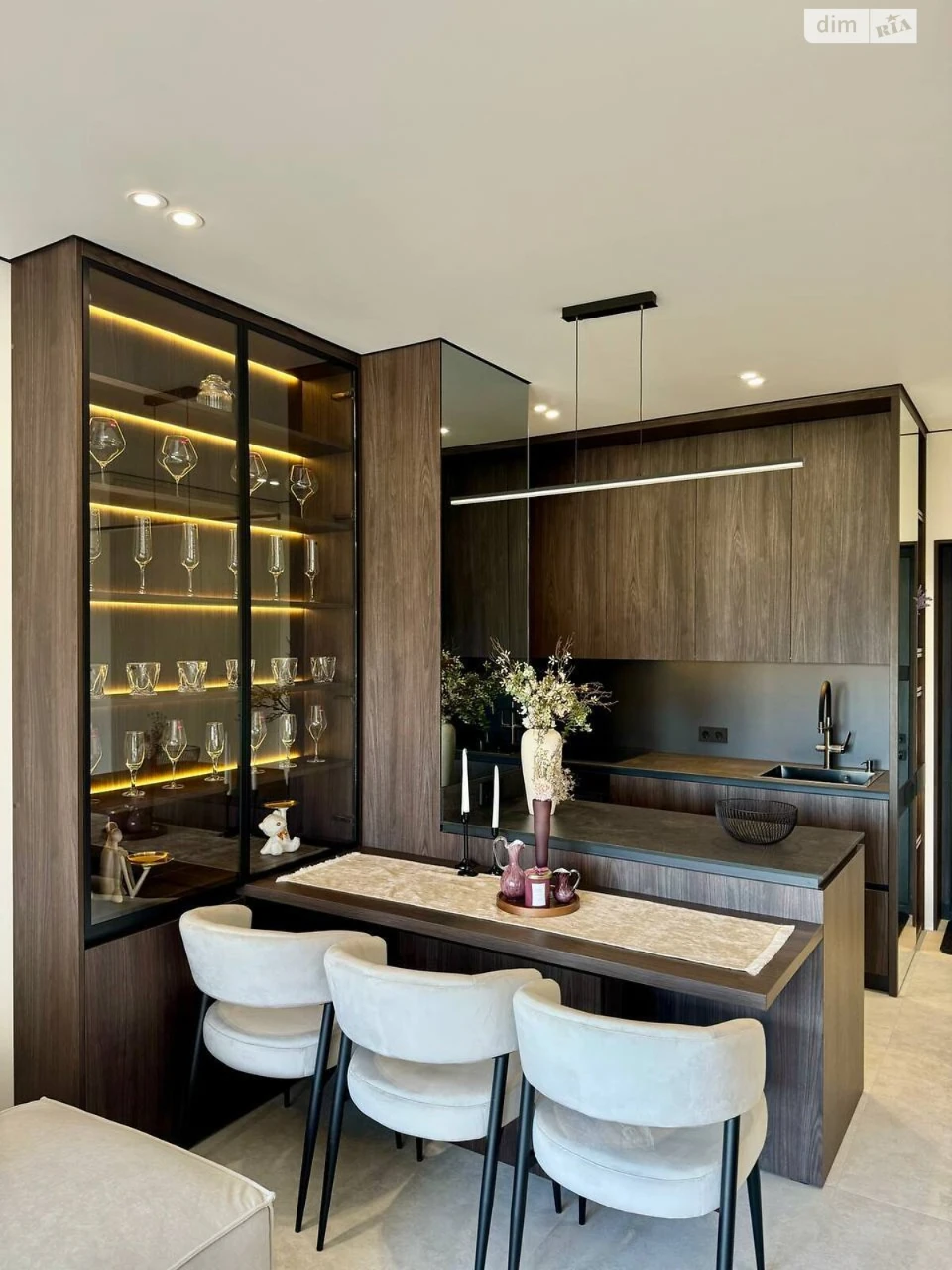 Sale of Apartment Podilsky