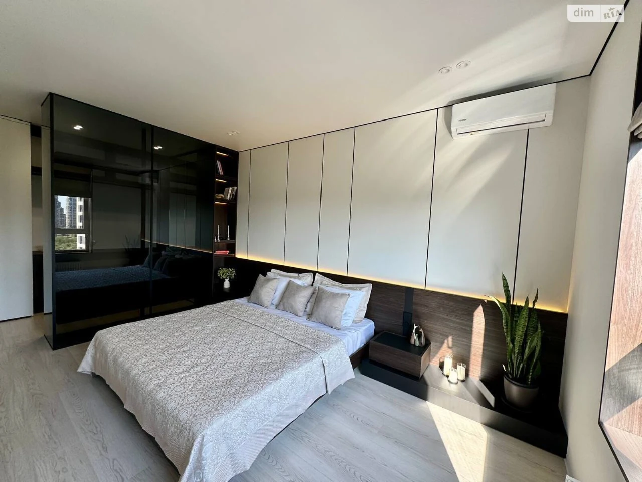 Sale of Apartment Podilsky