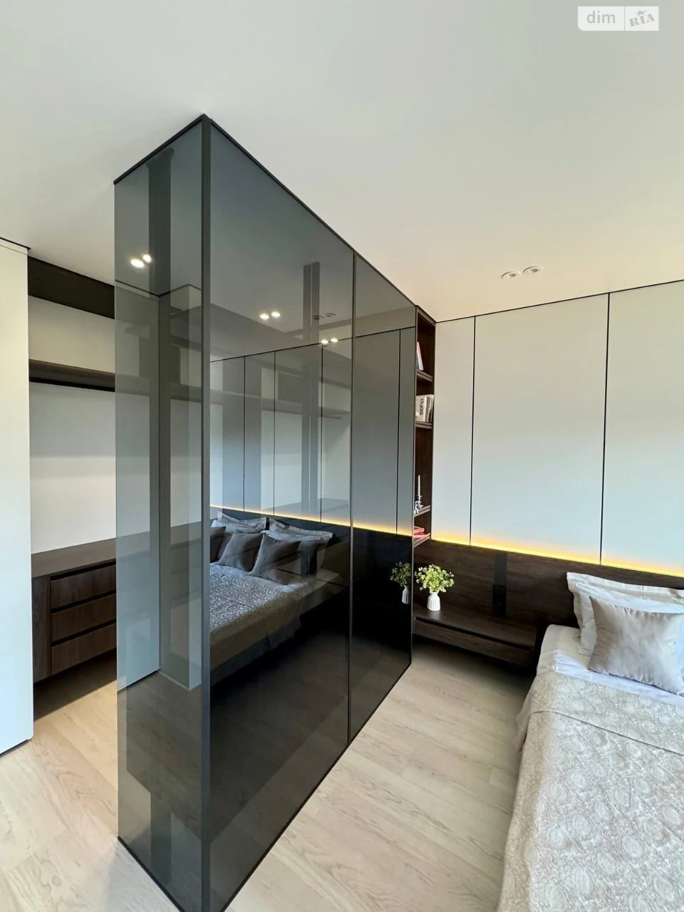 Sale of Apartment Podilsky