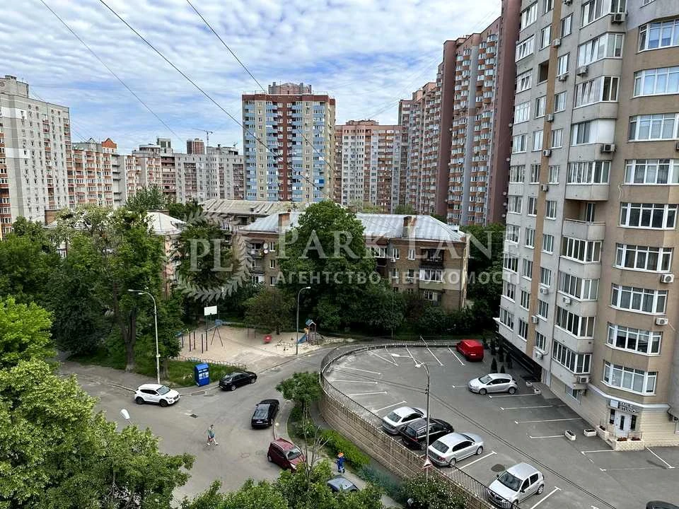 Квартира. Київ, Велика Китаївська вул.