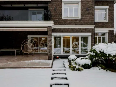 House. Serhiy Kolosa Street, Solomyan district