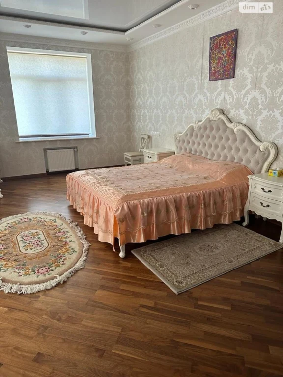 Sale of House in Bikivnya