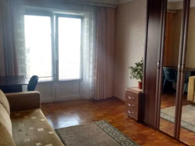 Квартира. Київ, Амвросія Бучми бульв.