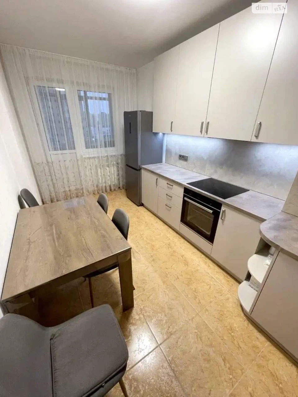 Long-Term Rental of an Apartment in Obol'