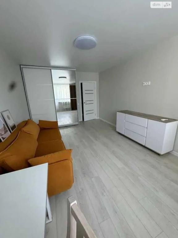 Long-Term Rental, One-Room Apartment, Syrets'