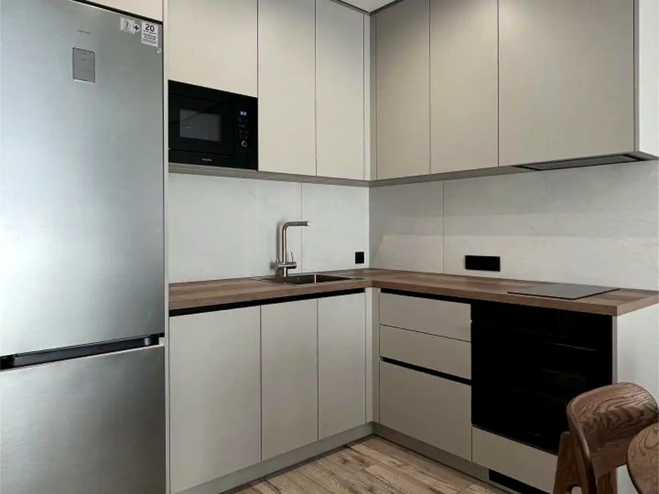Оренда квартири 1-кімн. 39.2 м² 4/9 пов.