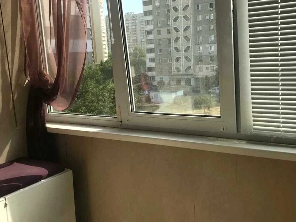 Квартира. Київ, Урлівська вул.