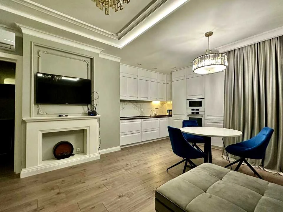 Apartment. Metropolitan Vasyl Lipkivsky Street, Kyiv