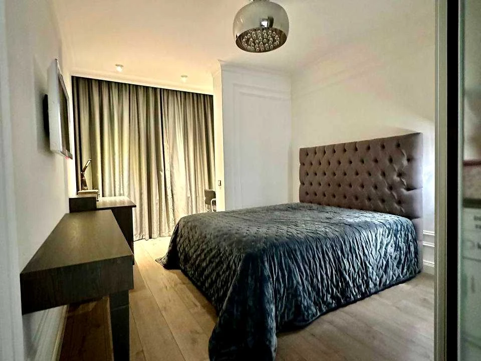 Apartment. Metropolitan Vasyl Lipkivsky Street, Kyiv