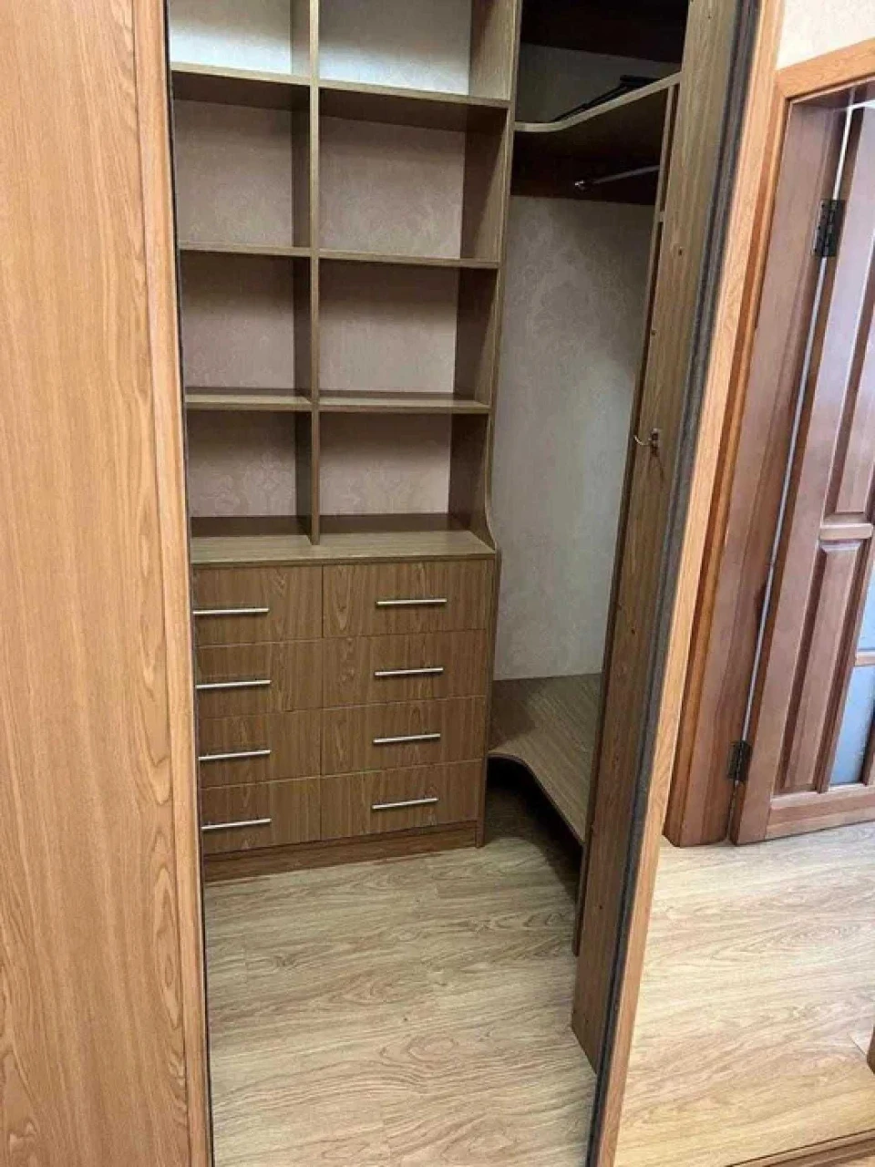продаж квартири ЖК Голосеево