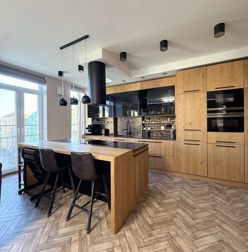 Sale of a 3-room apartment in the residential complex "Comfort Town"