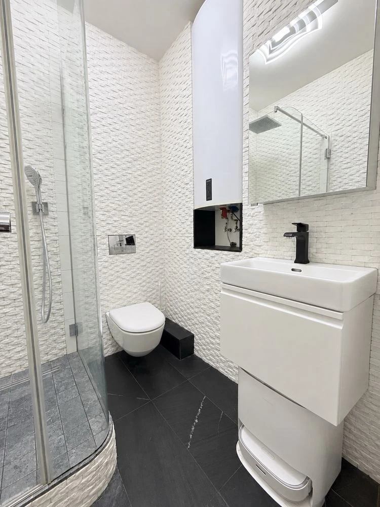 Sale of a 3-room apartment in the residential complex "Comfort Town"