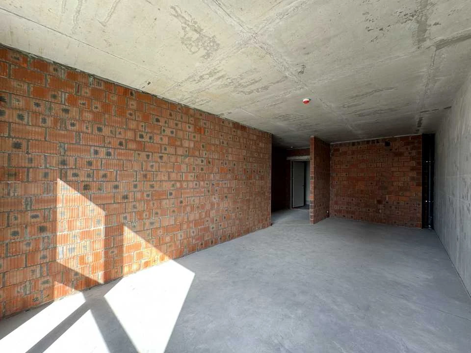 Квартира. Киев, улица Евгена Маланюка