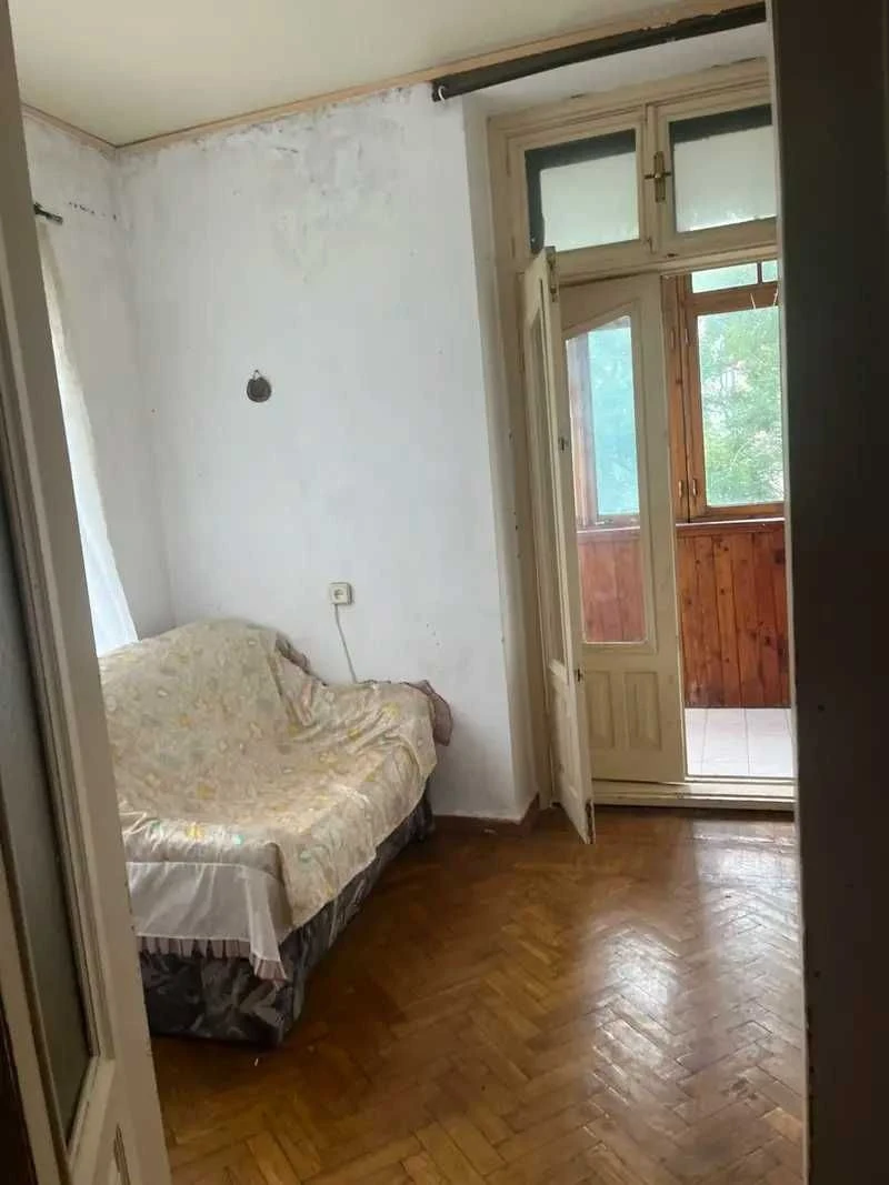 3-room apartment 70M² on Prospect Шевченко • 4/4 • Three apartments