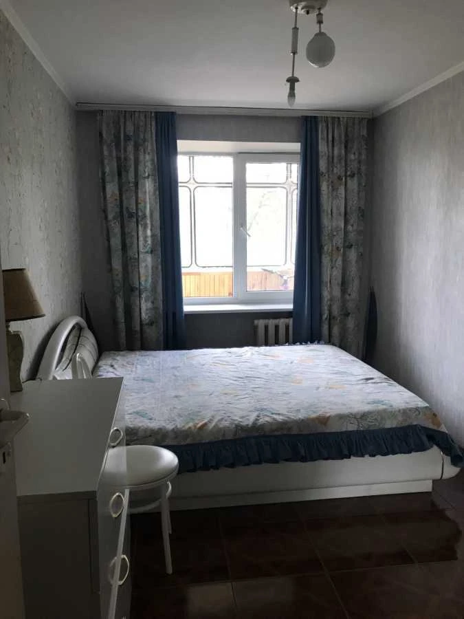 Аренда 3-комнатной квартиры 68 м², Ереванская ул., 32