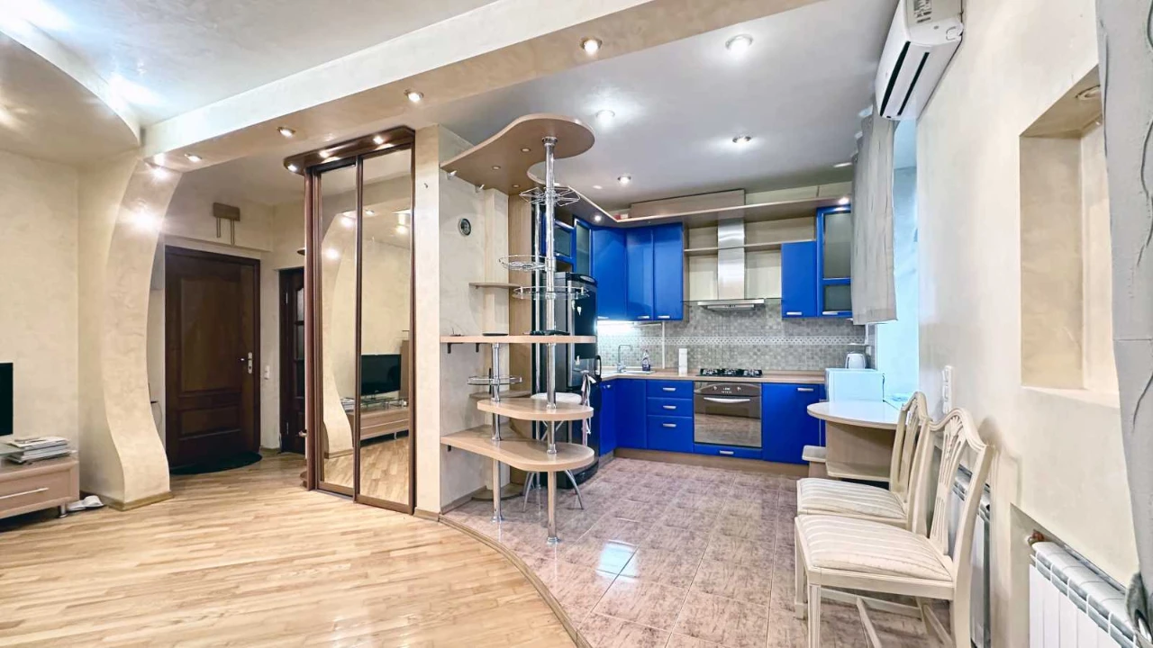 Сдается 1-комнатная квартира 39 м², Предславинская ул., 47